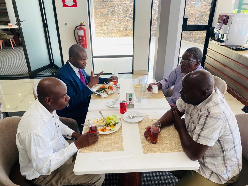 institute-of-Entrepreneurs-Zimbabwe-lunch-meeting